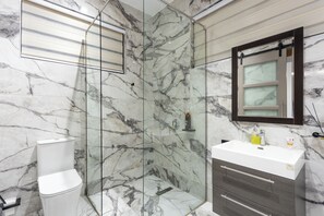 Vila superluxo, 4 quartos | Banheiro