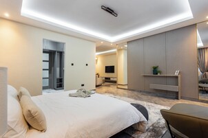 Tabla de planchar con plancha y wifi gratis 