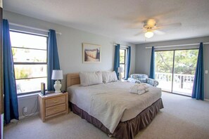 5 bedrooms, individually decorated, individually furnished, bed sheets - Spectacular Open Floor Plan With Elegance 5-bed, 4-bath Haven on Fripp Island (Fripp Island)