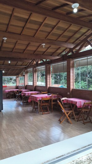 Restaurant - Recanto Raios do Sol  (Caldas)