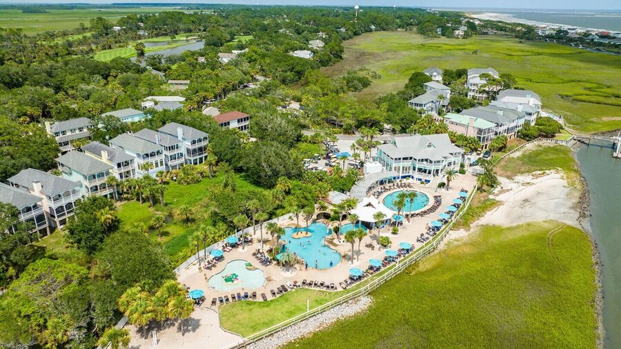 Distinctive Island Living - 835 Bonito Rd, Fripp Island