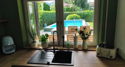 Ferienhaus Fringaluna mit privatem Pool in Übersee am Chiemsee