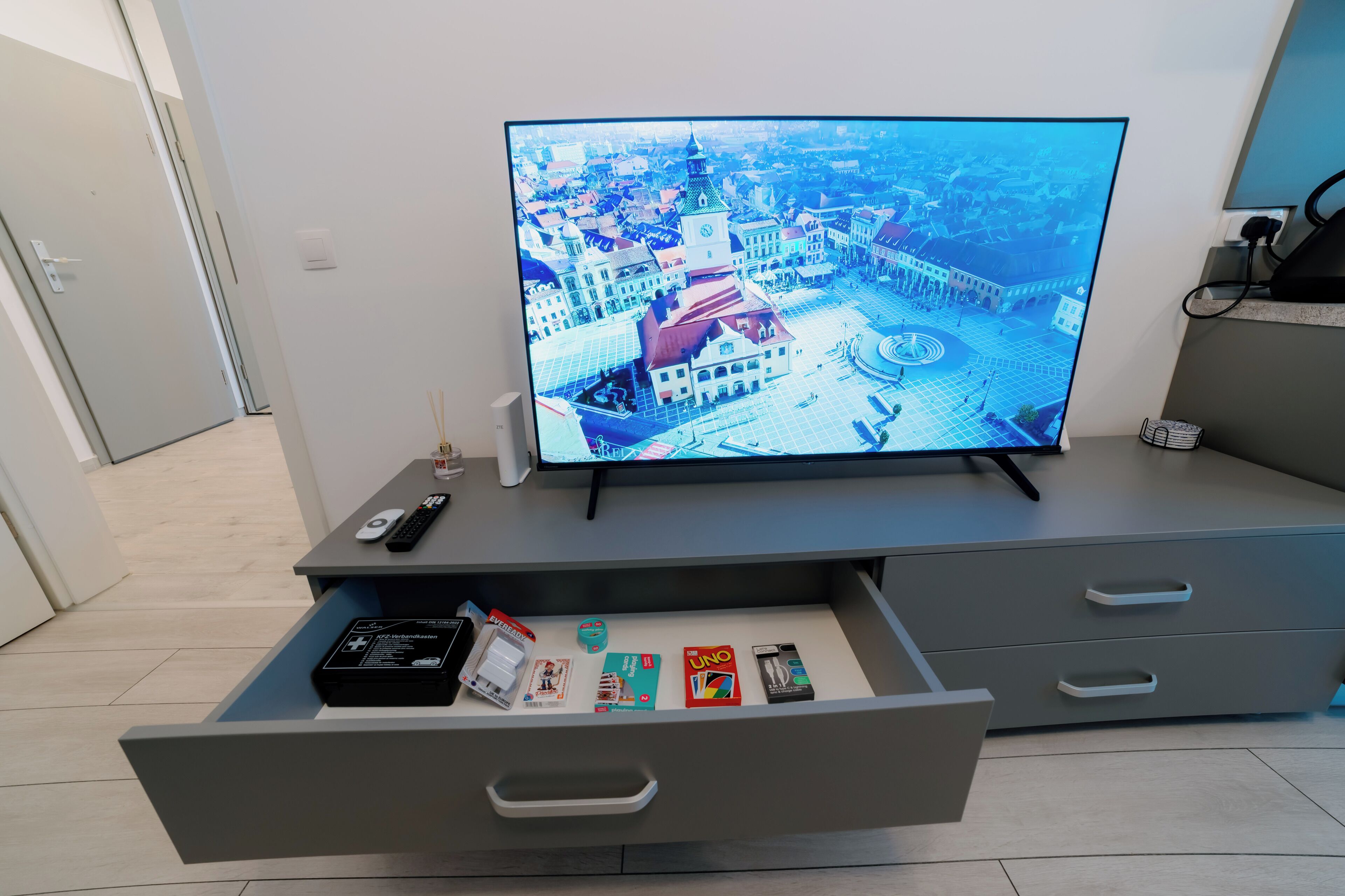 テレビ