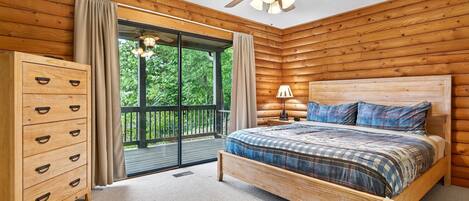 4 عدّة غرف نوم ومكواة/لوح كي وواي فاي مجانًا وملاءات أسرّة