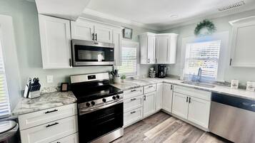 Microwave, oven, stovetop, dishwasher