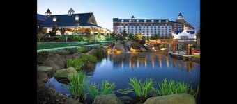 Luxury Escape & Panoramic Views