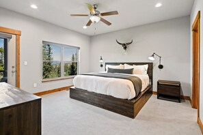 3 Schlafzimmer, Bügeleisen/Bügelbrett, Reisekinderbett, kostenloses WLAN