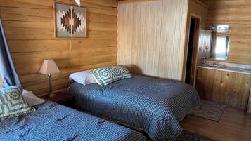 Deluxe Cottage | Free WiFi, bed sheets