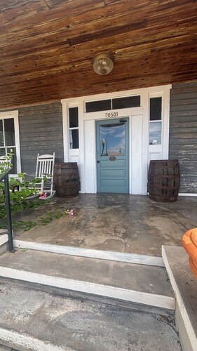 1800 Historic Studio in  downtown Dunnellon Rainbow River World Equestrian ctr