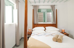 1 slaapkamer, een strijkplank/strijkijzer, wifi, beddengoed