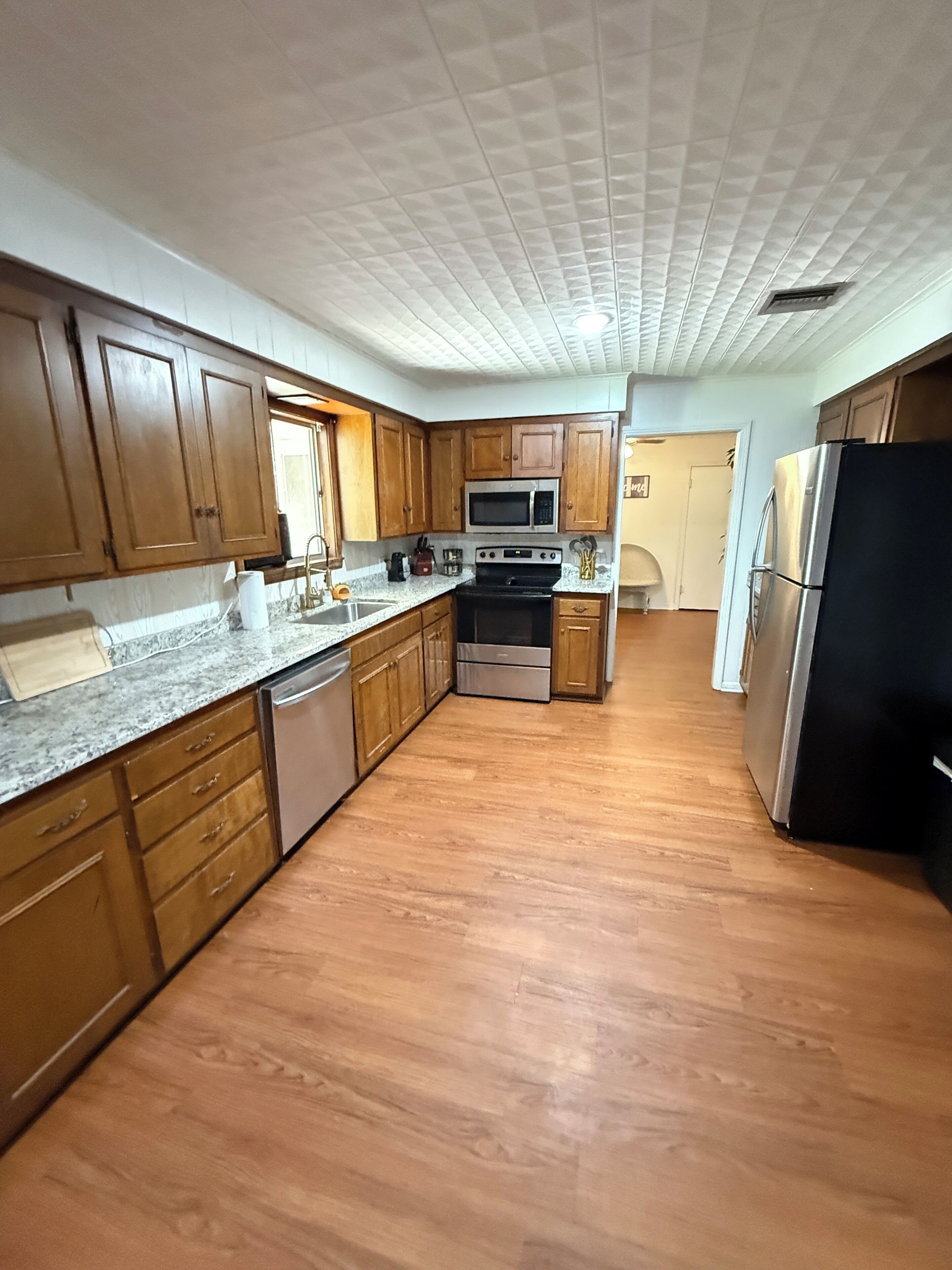 ميكروويف، موقد طهي مسطح، غسالة أطباق