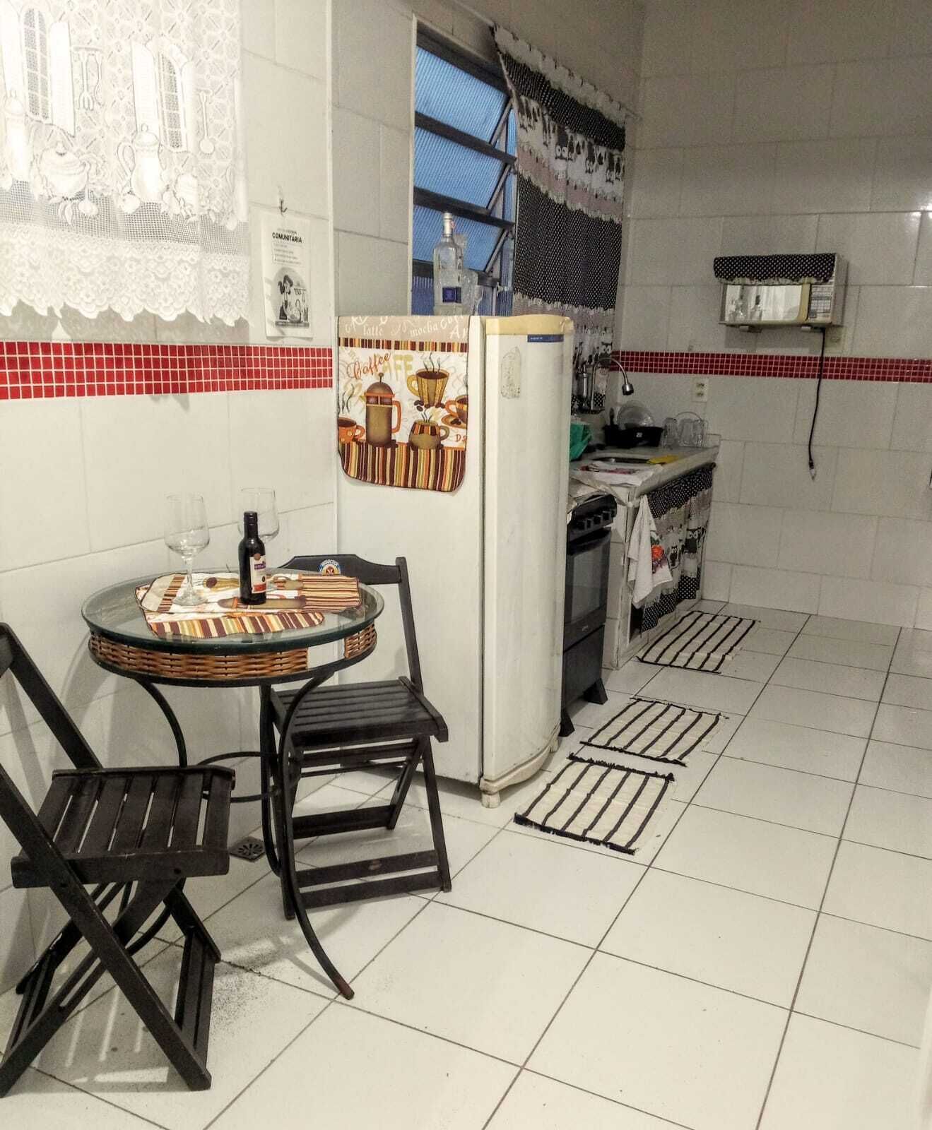 Micro-ondas, fogão, cooktop