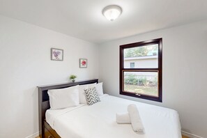 3 chambres, accès Internet, draps fournis