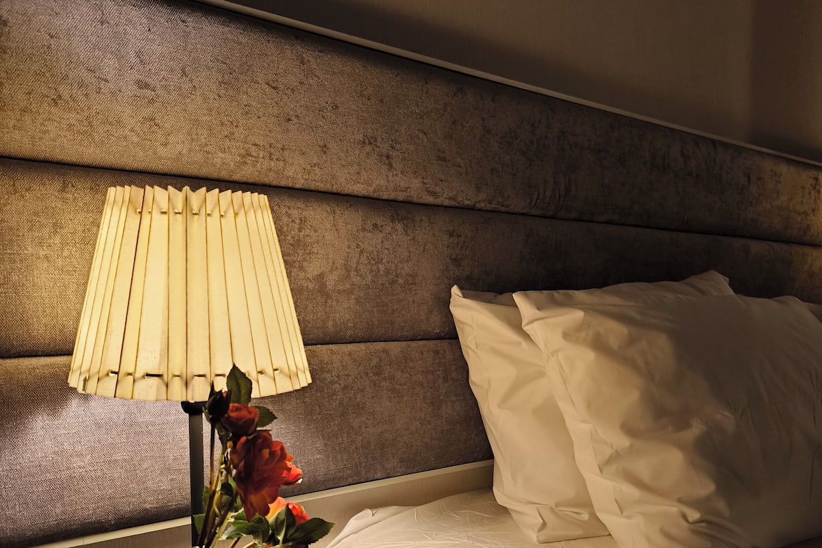 Soundproofing, iron/ironing board, free WiFi