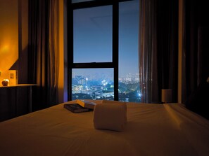 Phòng Suite có thiết kế đặc trưng, quang cảnh thành phố | Phòng cách âm, bàn ủi/dụng cụ ủi quần áo 