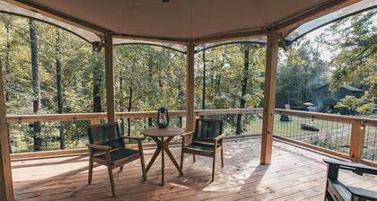 The Dogwood - Luxury Glamping Tent near Tryon International Equestrian Center - North Carolina