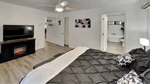 3 bedrooms, iron/ironing board, free WiFi, bed sheets