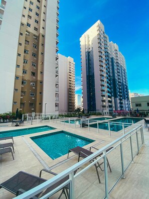 Alberca al aire libre 