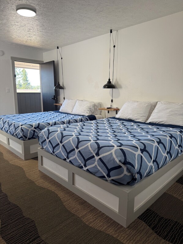 Family Double Room | Free WiFi