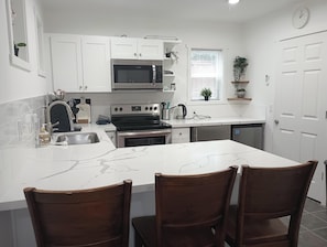 Microwave, oven, stovetop, dishwasher