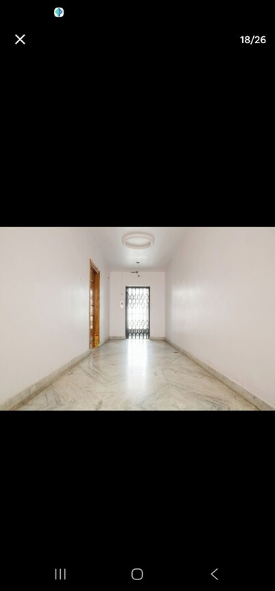 3 bhk apartment in banjara hills road no 12