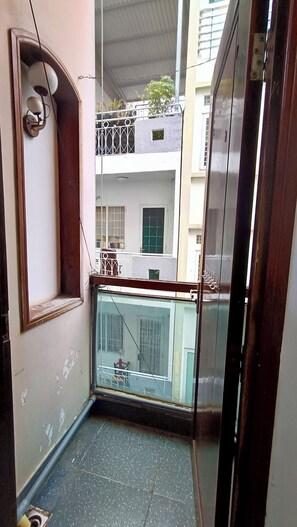 Chambre Premium, 1 lit double, réfrigérateur, vue ville | Vue sur la ville