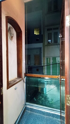 Premium-Zimmer, 1 Doppelbett, Kühlschrank, Stadtblick