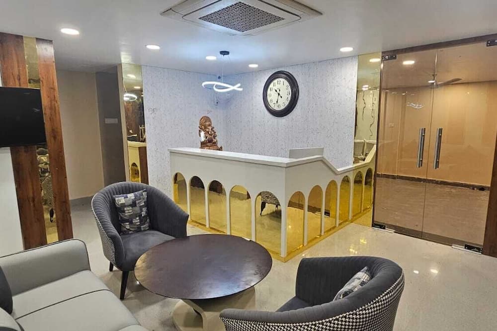 Hotel Vaishno Bliss