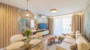 豪華公寓, 私人浴室, 海濱 | 筆電工作空間、熨斗/熨衣板、免費無線上網