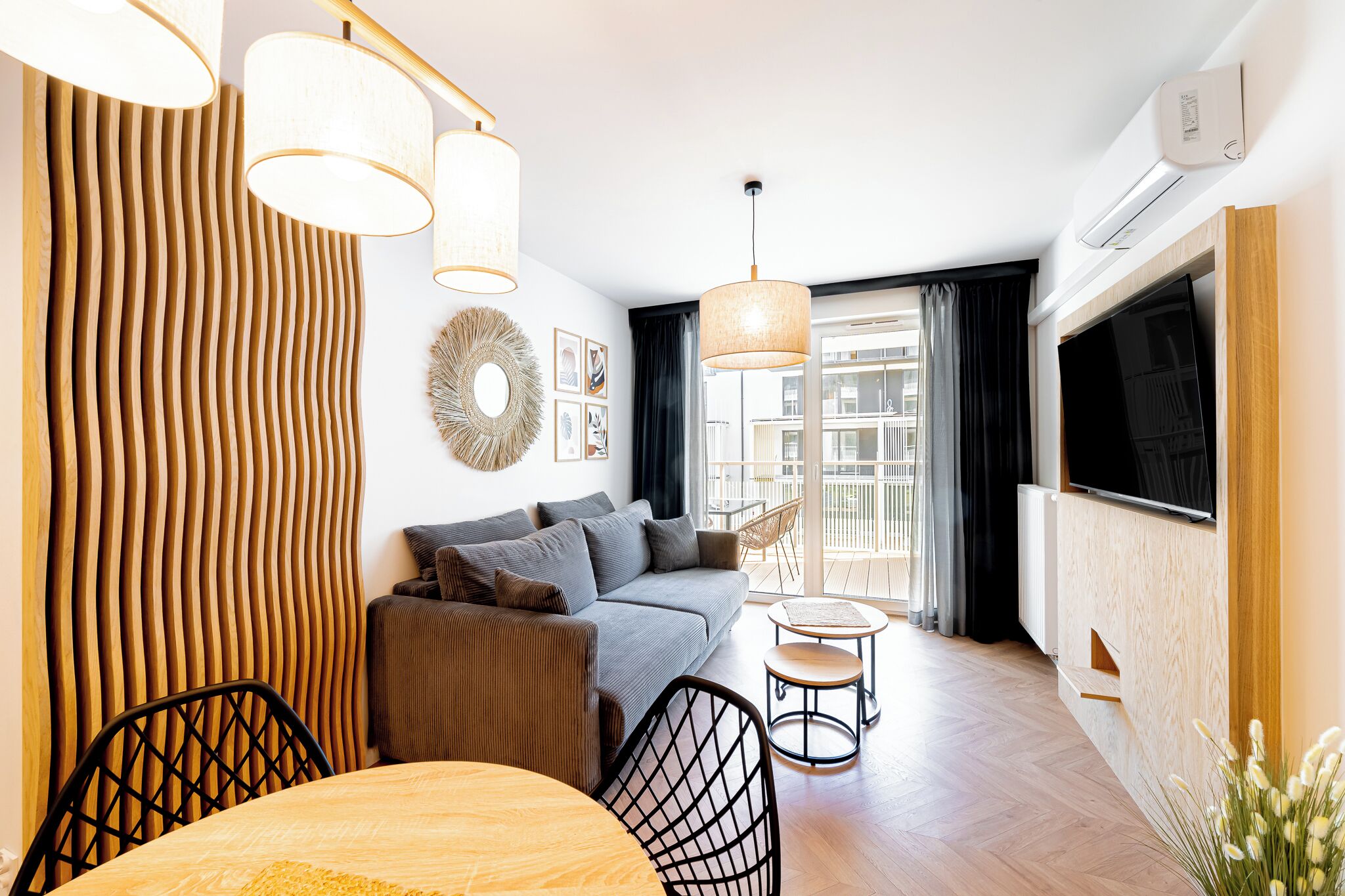 Deluxe Apartment, Private Bathroom, Beachside