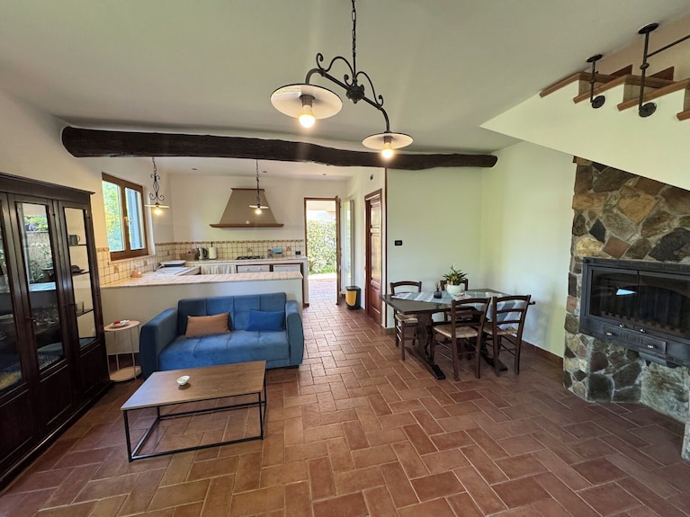Country House / Farm House En San Macario In Piano Con 2 Habitaciones, Capacidad 4 - Lucca