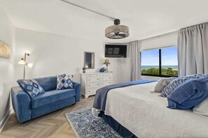 2 bedrooms, iron/ironing board, travel cot, free WiFi - Luxurious | Oceanview | Heated Pool | Resort-like (Cape Canaveral)