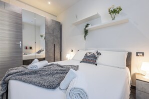 1 غرفة نوم ومكواة/لوح كي وواي فاي مجانًا وملاءات أسرّة