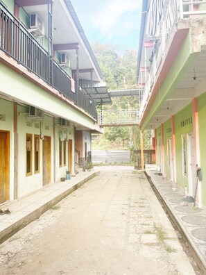 Fachada da propriedade