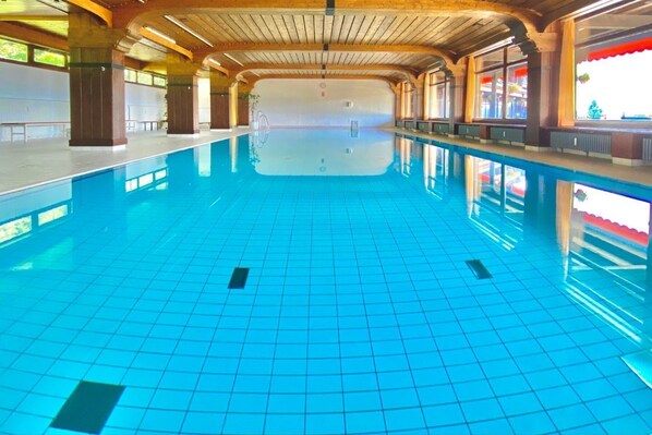 Piscina coberta i piscina climatitzada