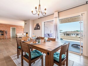 Dining - La vallée by Interhome (Aleria)