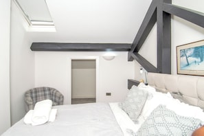 Family Apartment, Balcony, Garden View | Minibar, soundproofing, free WiFi