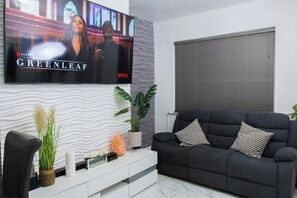 Smart TV, video library