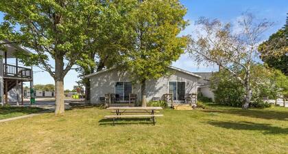 Double Bed Suite with Full Kitchen