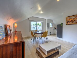 Dining - Oasis 3 by Interhome (Carnac)