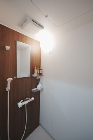 Japanese-style House , Courtyard View | Bathroom - Enishi Inn Ichihara (Ichihara)