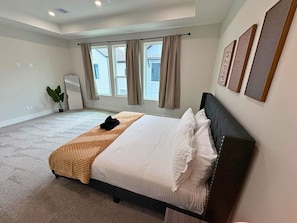 3 bedrooms, WiFi, bed sheets