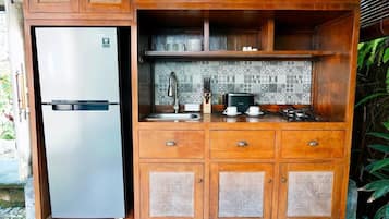 Villa, 1 Bedroom, Balcony, Pool View | Private kitchen