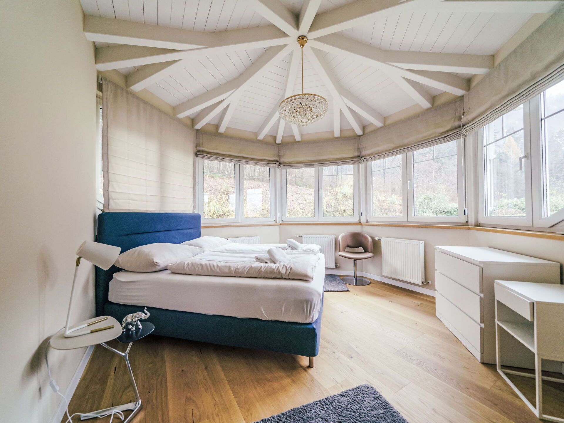 3 bedrooms, WiFi (free)