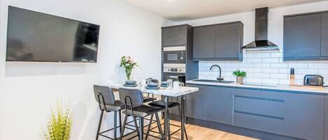 Four Ă micro-ondes, un four