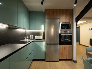 Fridge, microwave, oven, dishwasher