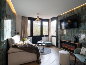 TV - Luxury suites with quick slope access in Pradollano (Pradollano)