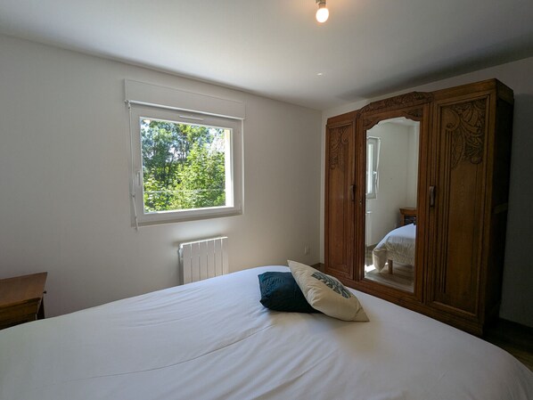 2 bedrooms, free WiFi