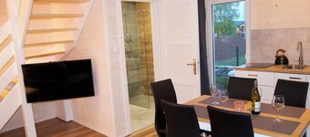 Log cabin Aurora for family vacation in Dziwnowek 10min. walk to the Baltic Sea