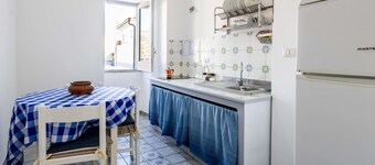 LO NARDO ACCOMMODATION